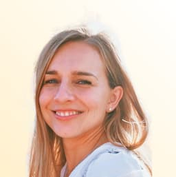 Anja M.
